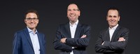 Das Geschäftsführungstrio Karl Diehm, Achim Kettenmann und Sascha Stößel (v.l.n.r.) will mit dem Autohaus Kunzmann im Jubiläumsjahr und darüber hinaus weiter wachsen.