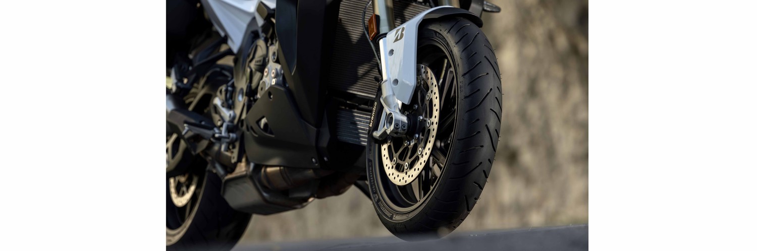 Bridgestone Battlax Sport Touring T33