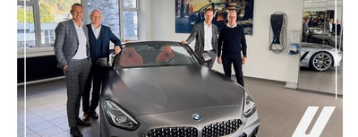 Gerald Unterberger, Josef Gruber und Dieter Unterberger (v.l.n.r.) begrüßen Manfred Netzer und sein BMW-Autohaus ab dem kommenden Jahr in den Reihen von Unterberger Automobile. 