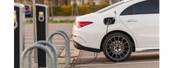 Berylls-Studie bilanziert „verlorenes Jahr für die E-Mobilität” und mahnt Impulse an